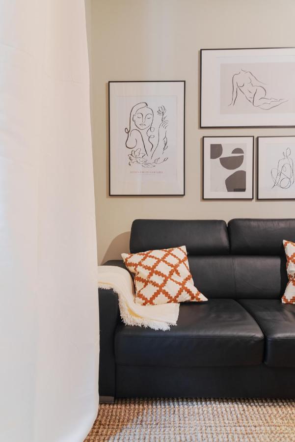 New & Cozy Apt In Porta Romana Milan Luaran gambar